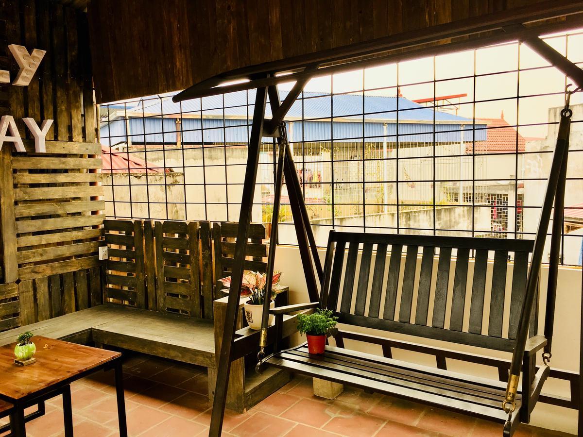 Lee'S Family Homestay ハノイ市 エクステリア 写真